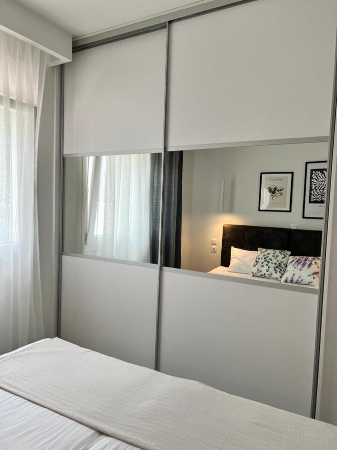 Beachfront Villa Athina Vergia Bagian luar foto